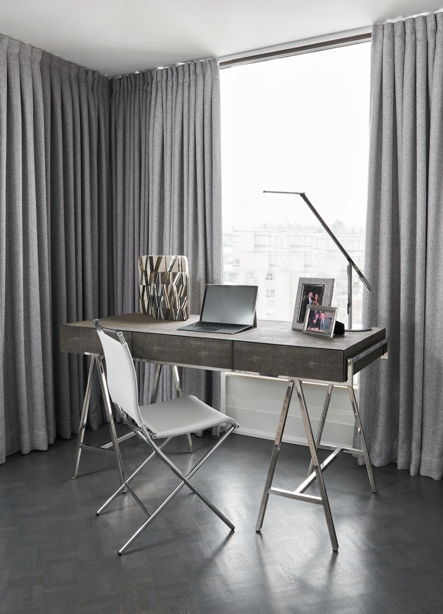 Modern Table Ideas By Maxine Tissenbaum Interior Design. Modern Office.